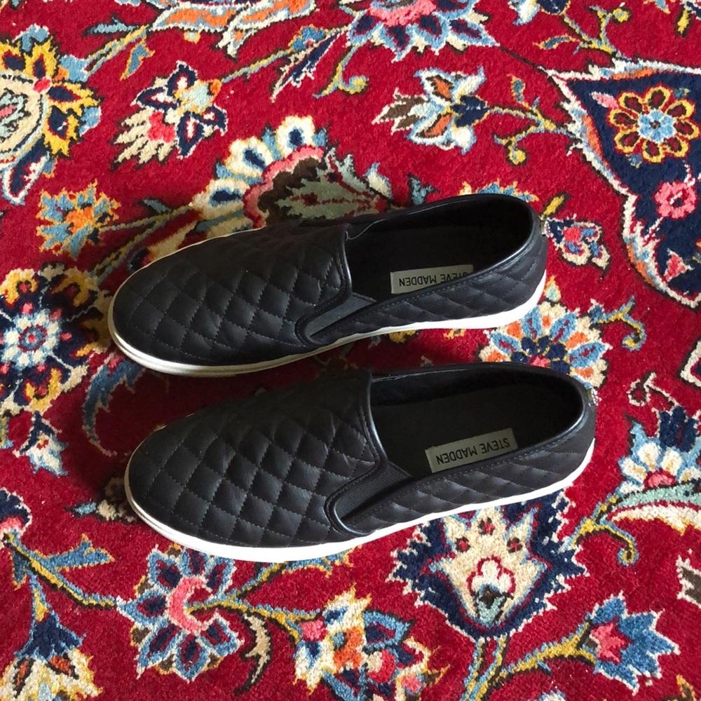 ✨ STEVE MADDEN ECENTRQ SNEAKER✨